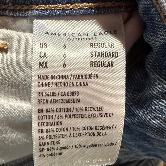 American Eagle Outfitters Light Blue Distressed Straight Leg Mom Jeans - Picture 2 of 12